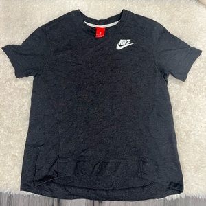 Nike tee